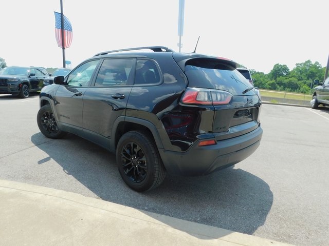 2023 Jeep Cherokee Altitude photo 2