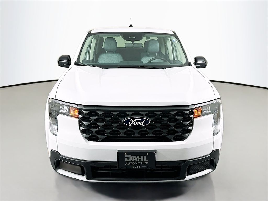 2025 Ford Maverick XLT photo 2