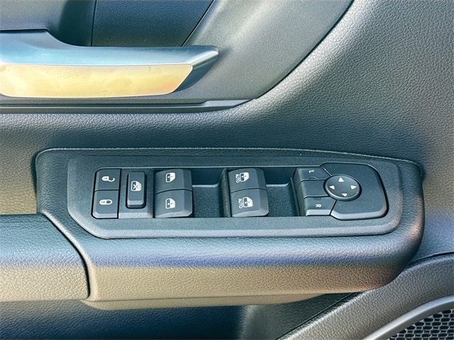 2025 Ram 1500 Warlock photo 15