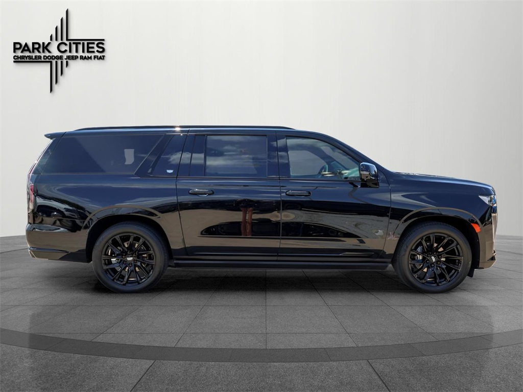 2023 Cadillac Escalade ESV Sport Platinum photo 2