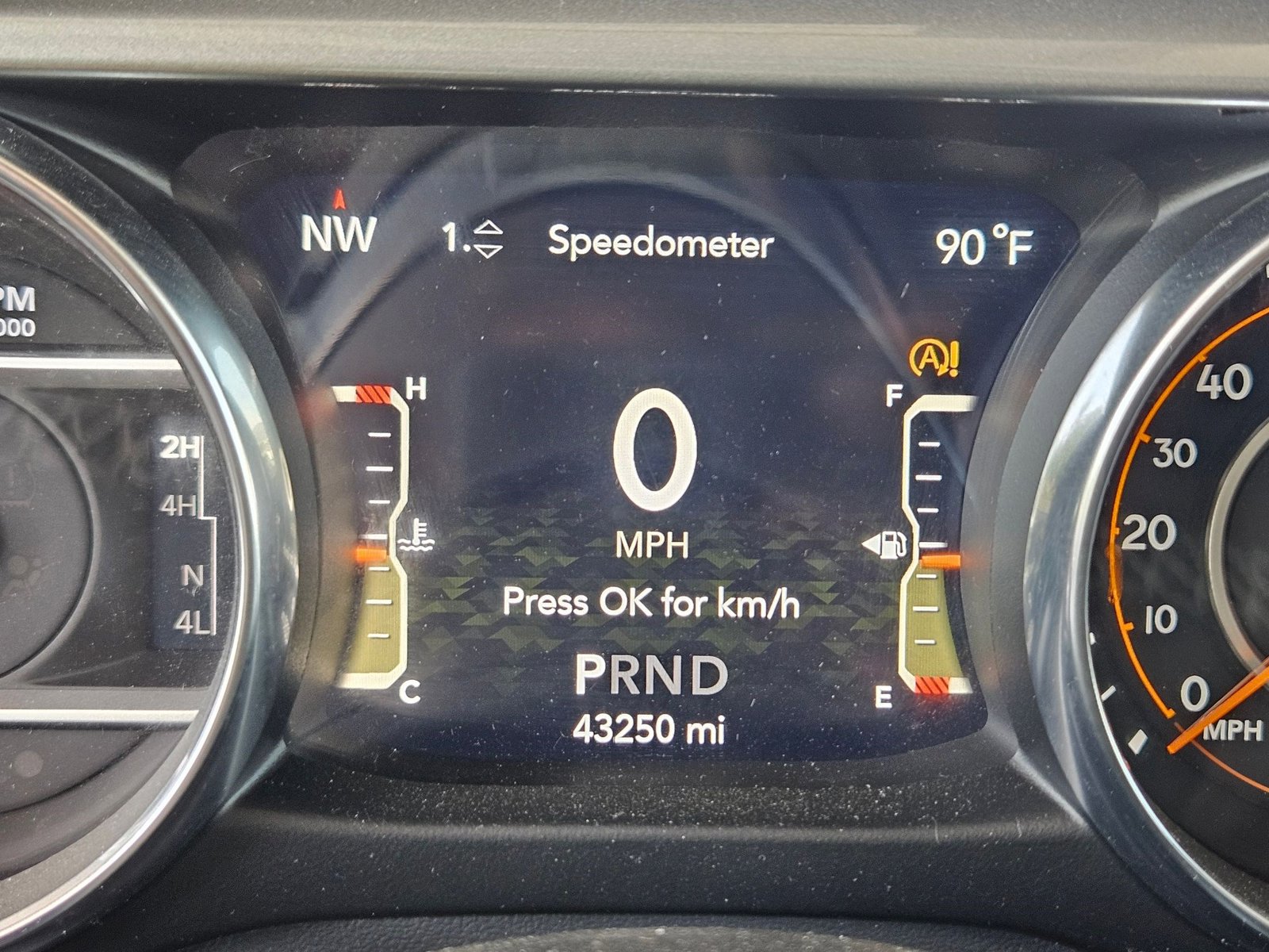 2022 Jeep Wrangler Unlimited Sahara photo 9