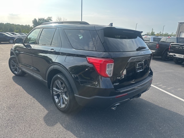 2021 Ford Explorer XLT photo 5