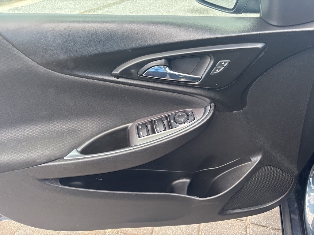 2021 Chevrolet Malibu 1LT photo 15