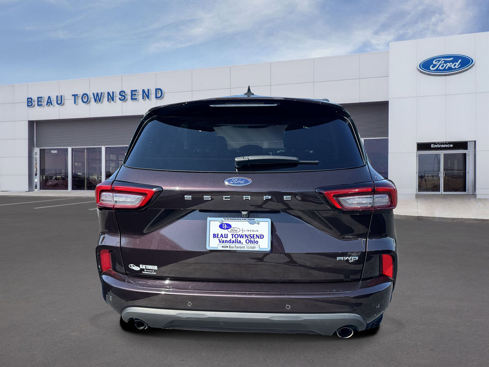 2023 Ford Escape ST-Line photo 3