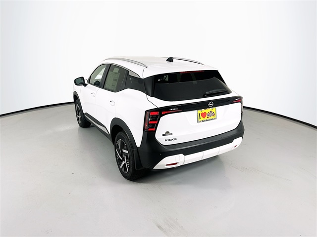 2026 Nissan Kicks SV photo 5