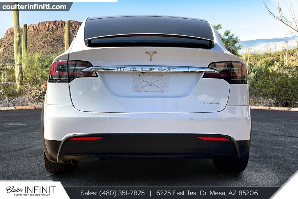 2020 Tesla Model X Long Range photo 4