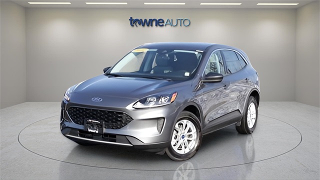 2022 Ford Escape SE's photo