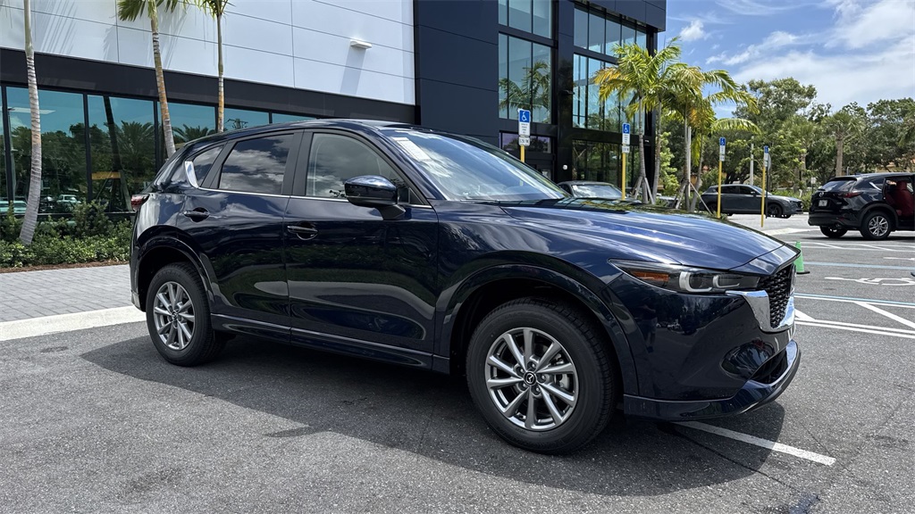 2025 Mazda CX-5 2.5 Select photo 6
