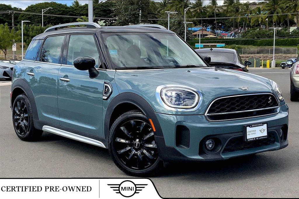 2024 MINI Countryman S's photo