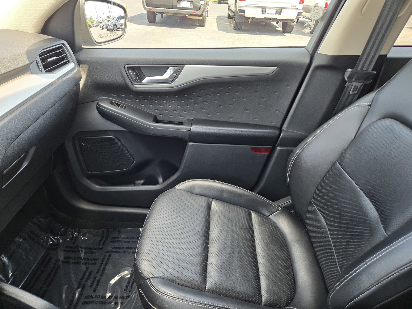 2020 Ford Escape SE Sport Hybrid photo 15