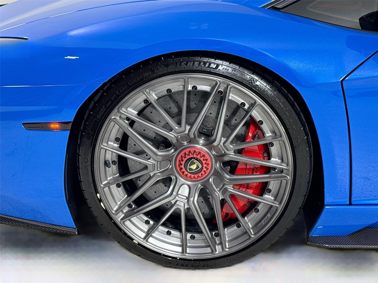 2018 Lamborghini Aventador LP 740-4 S photo 39