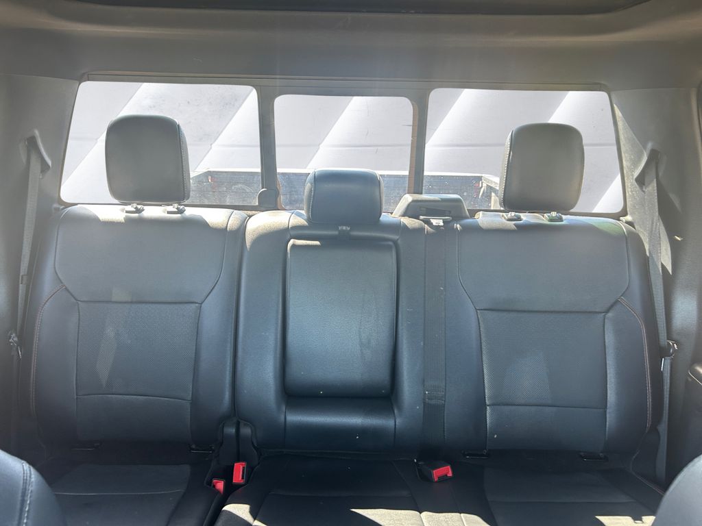 2022 Ford F-150 Lariat photo 11