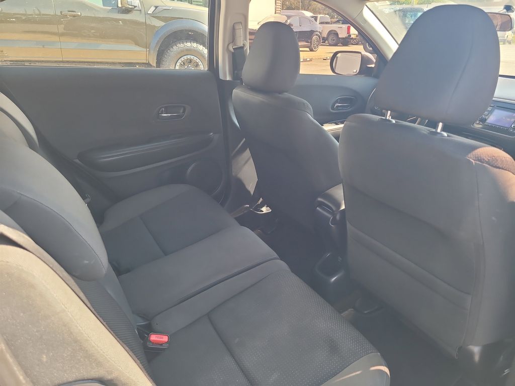 2021 Honda HR-V LX photo 24