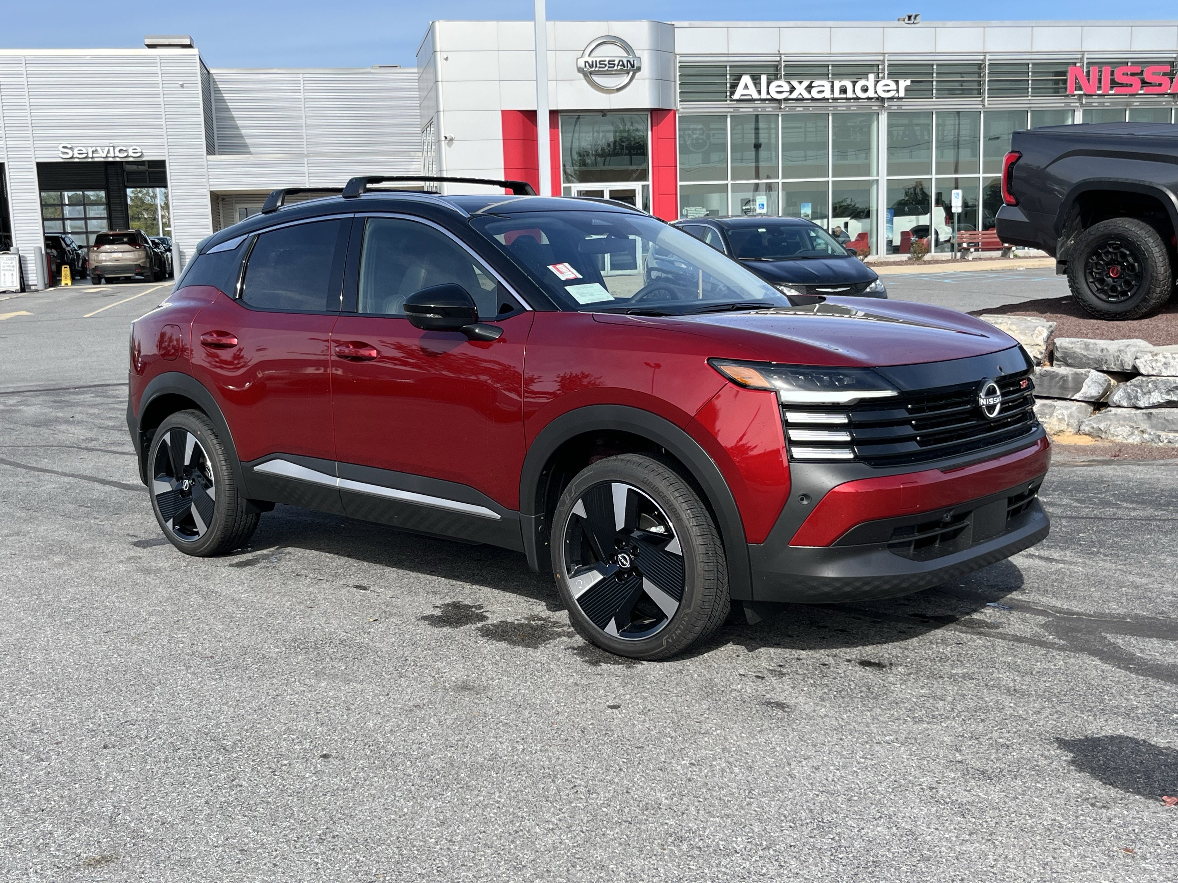 2026 Nissan KICKS SR AWD's photo