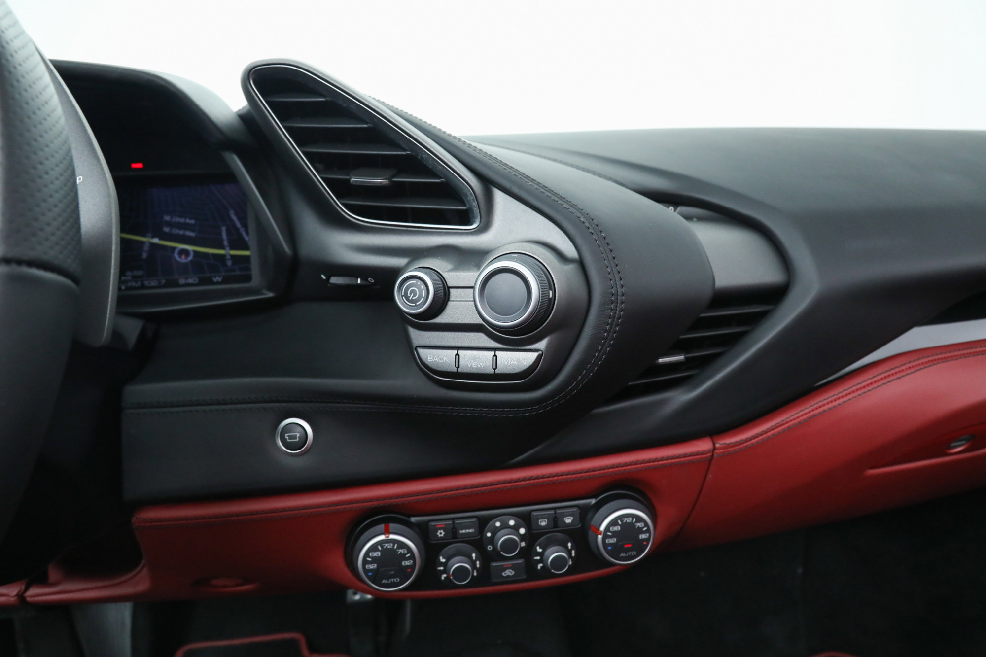 2017 Ferrari 488 Spider photo 31