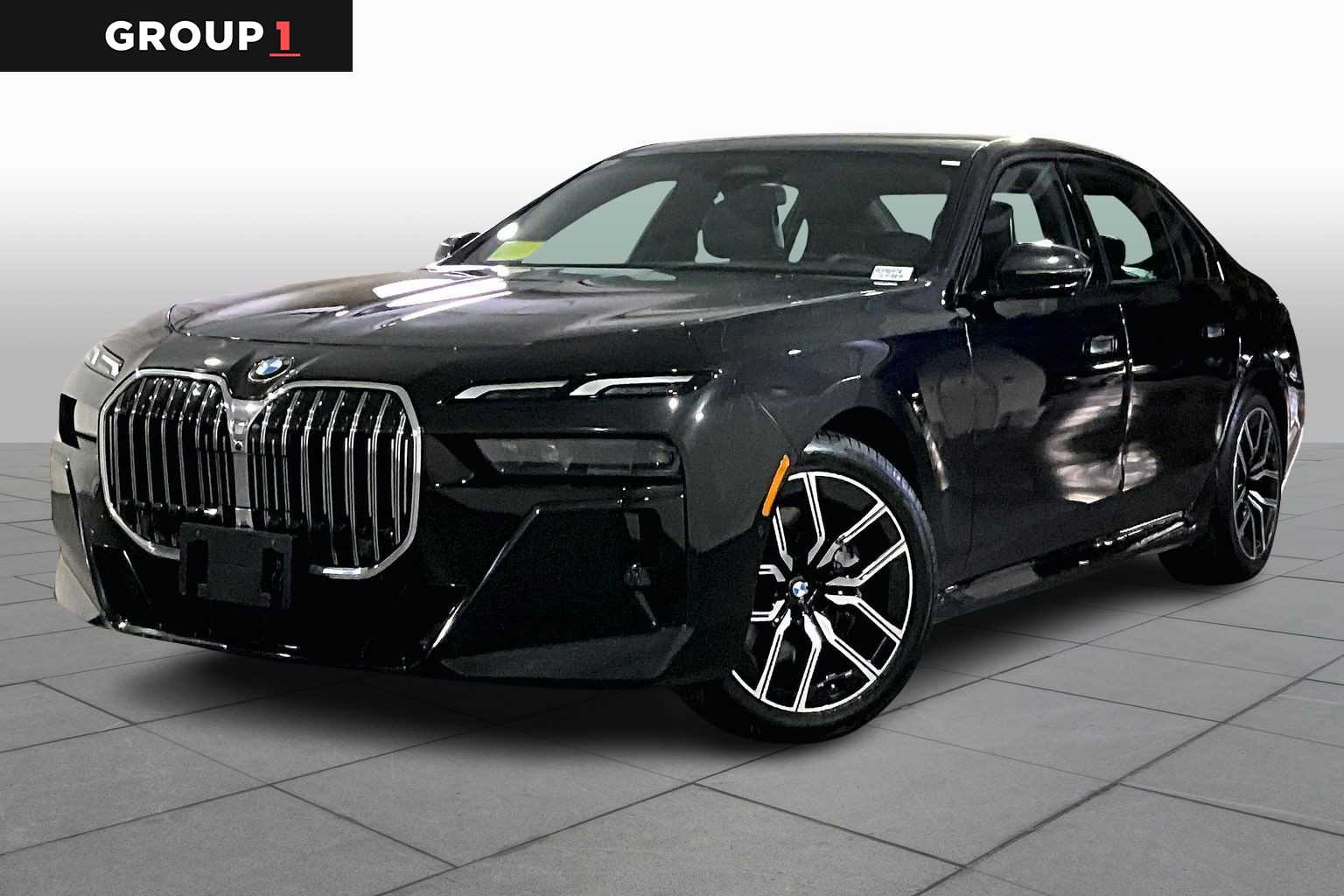 2024 BMW 7 Series 740i's photo