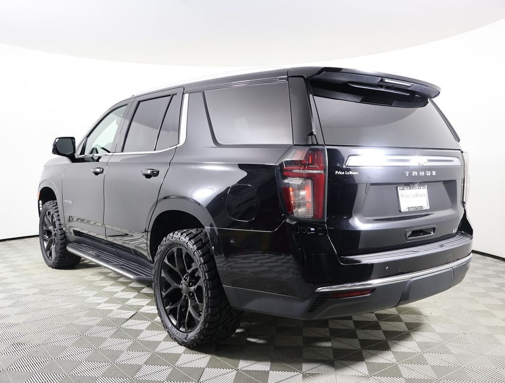 2021 Chevrolet Tahoe LT photo 2
