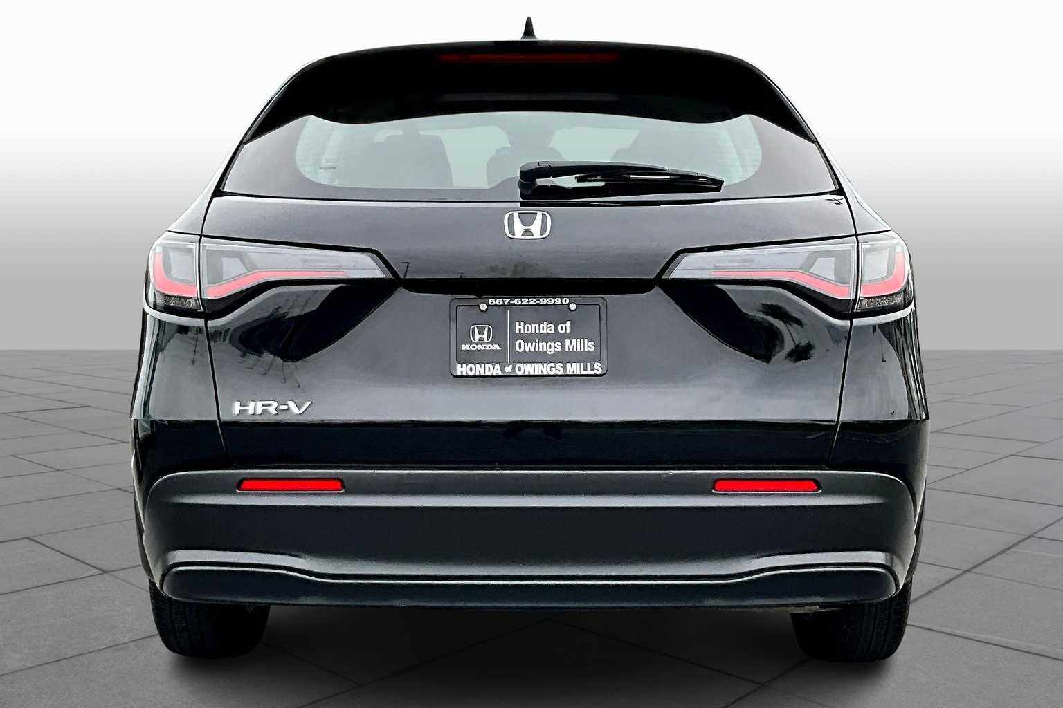 2023 Honda HR-V LX photo 3