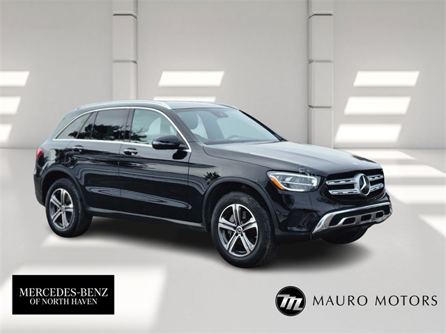 2022 Mercedes-Benz GLC GLC300's photo
