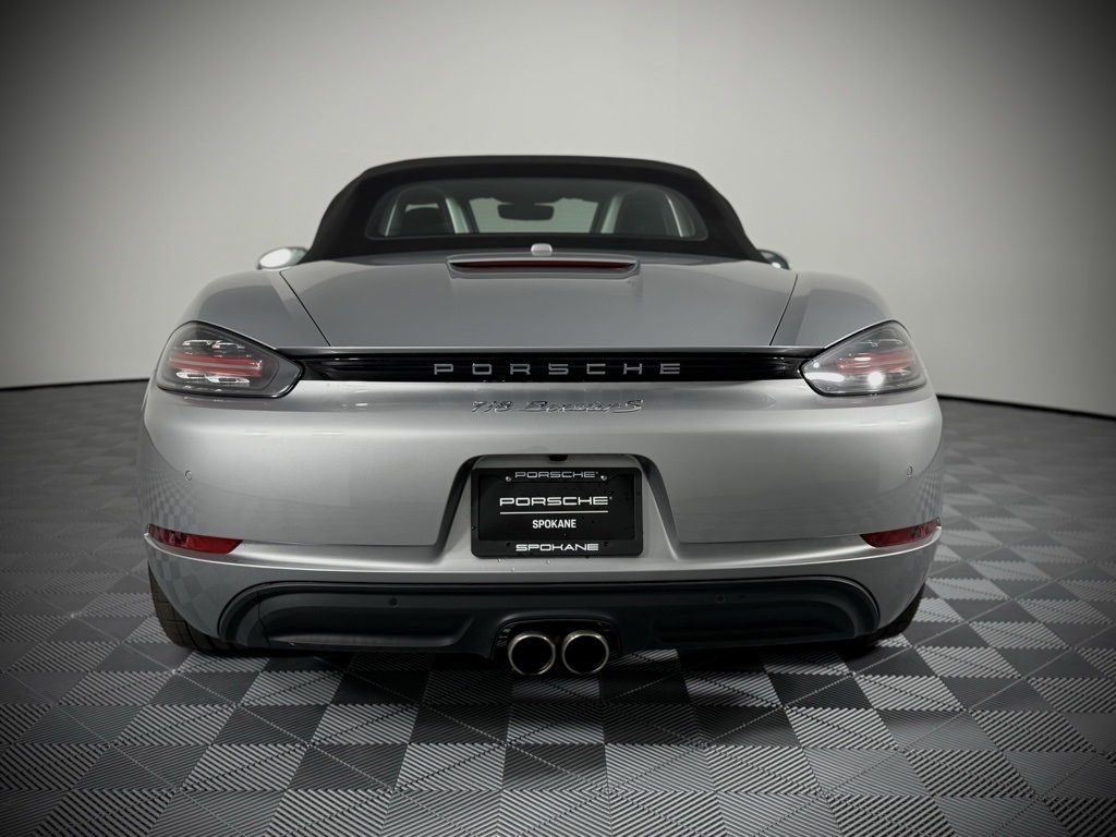 2024 Porsche Boxster S photo 8