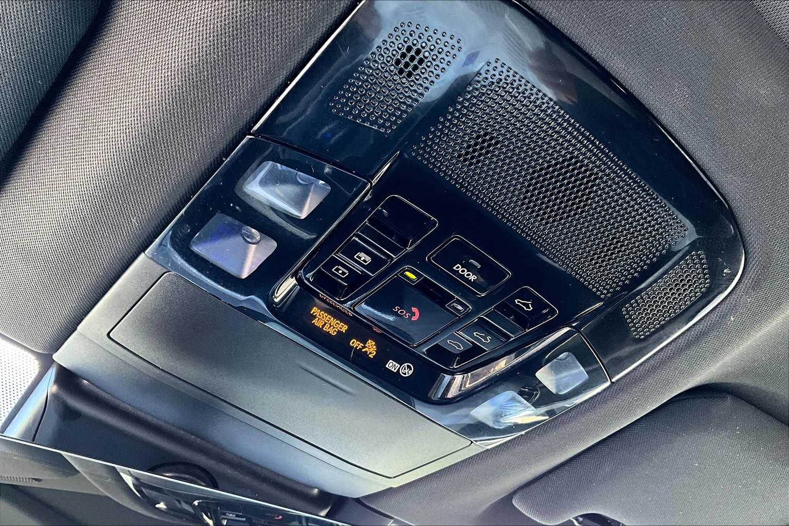 2022 Lexus NX Luxury photo 32