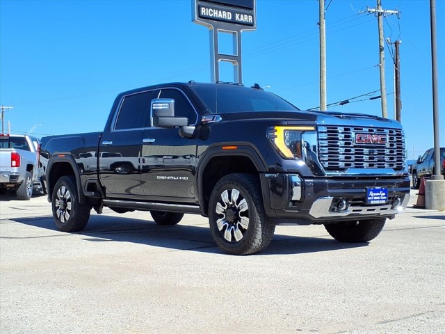 2025 GMC Sierra 2500HD Denali's photo