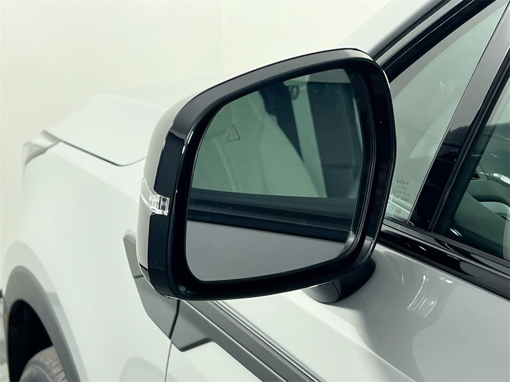 2026 Kia Sorento X-Line SX photo 8