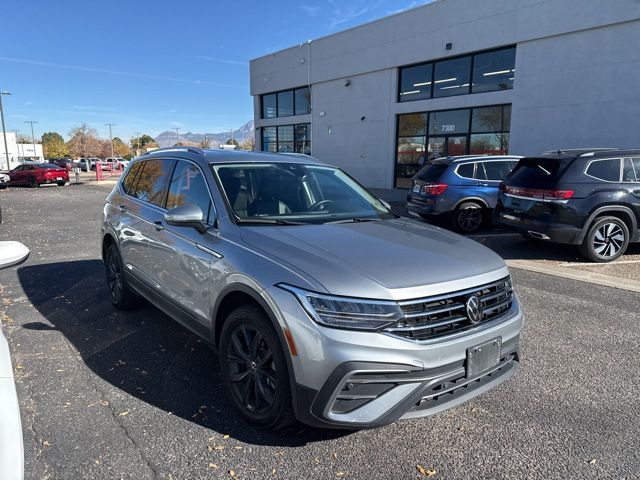 2024 Volkswagen Tiguan SE Wolfsburg Edition photo 2