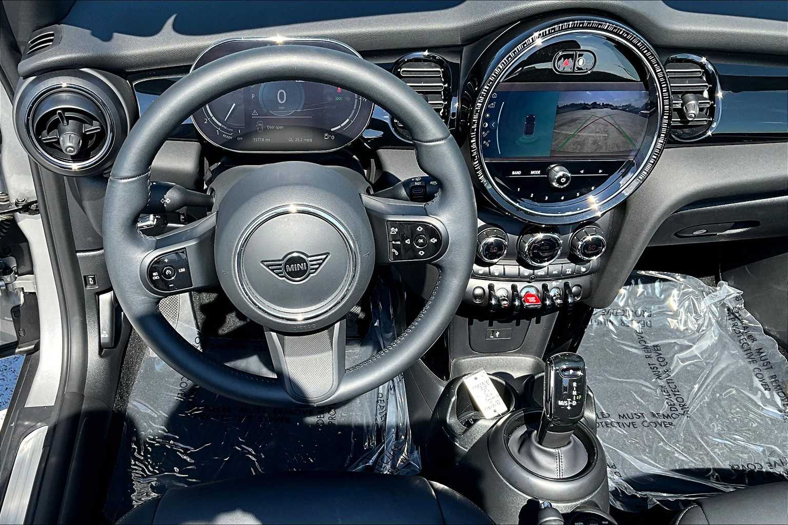 2023 Mini Cooper Convertible photo 5