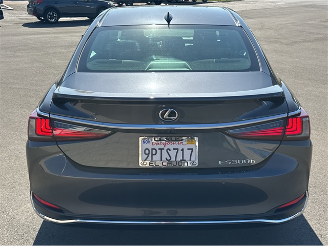 2025 Lexus ES 300h Premium photo 5