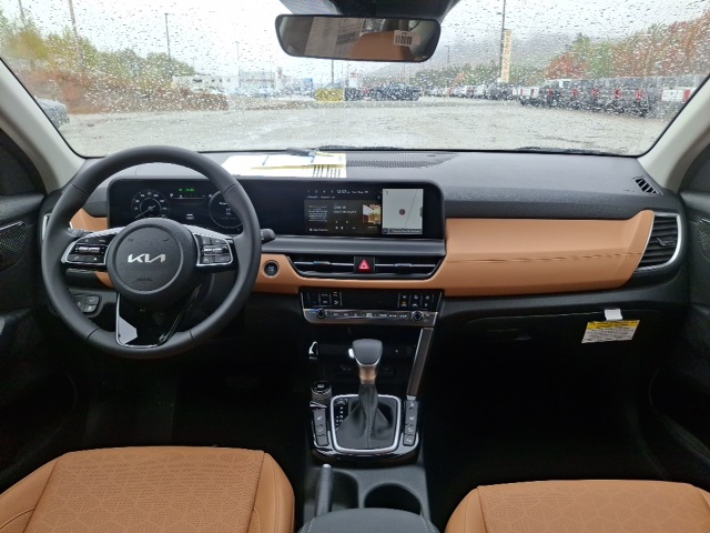 2026 Kia Seltos EX photo 9