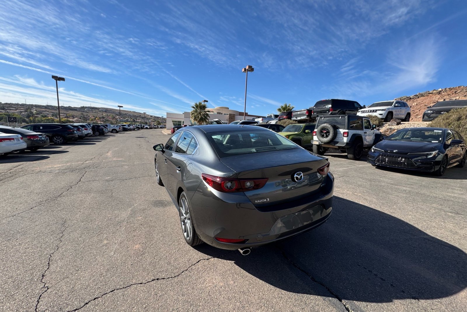 2024 Mazda Mazda3 2.5 s Preferred photo 3