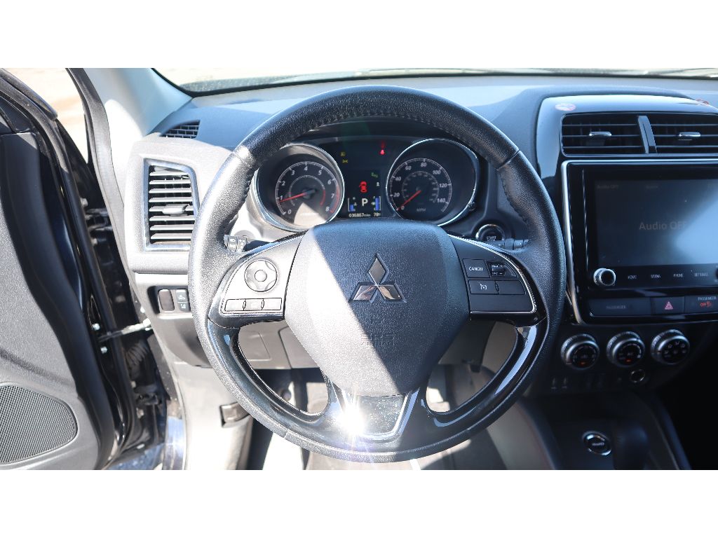 2024 Mitsubishi Outlander Sport ES photo 8