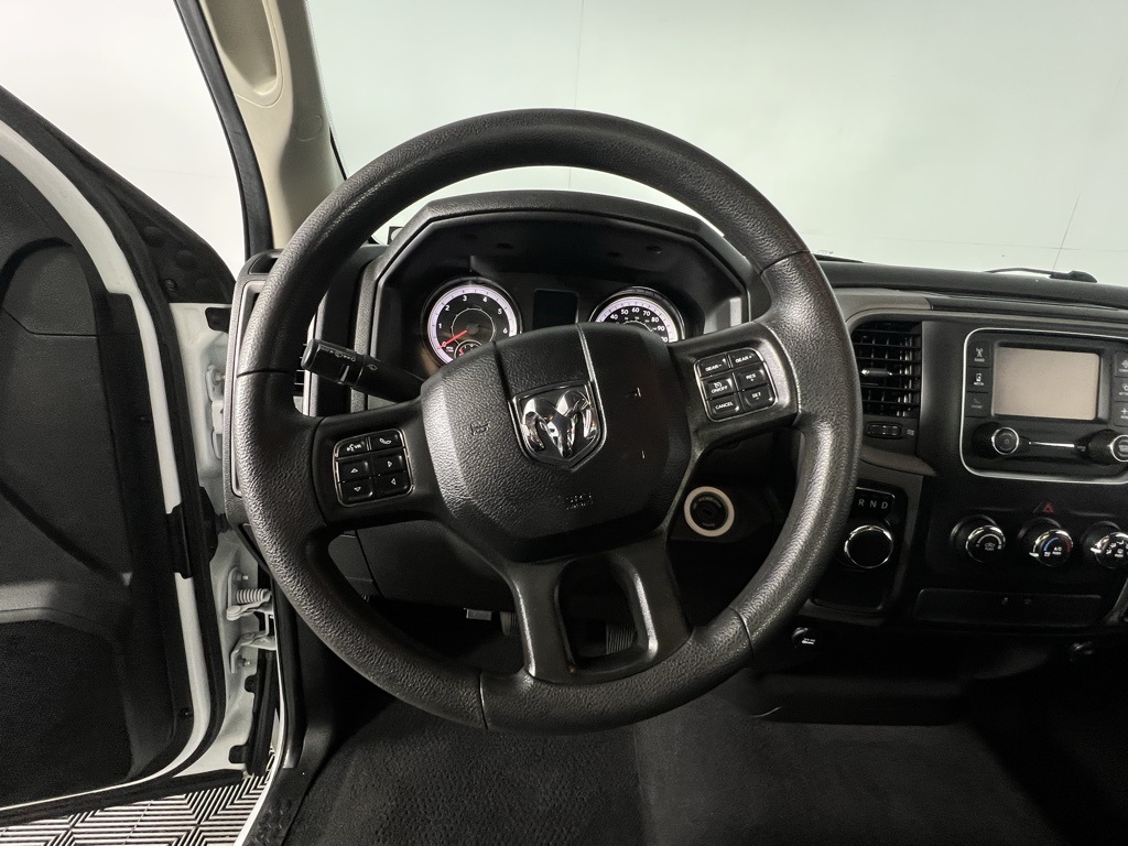 2022 Ram 1500 Classic Tradesman photo 13