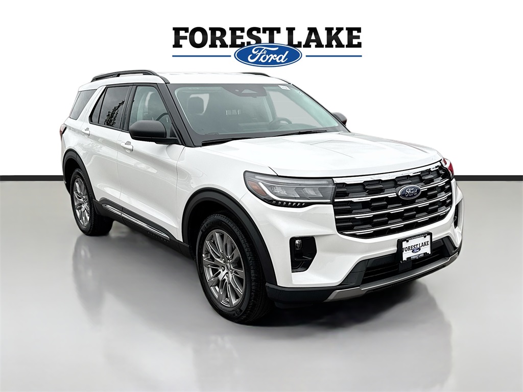 2025 Ford Explorer Active's photo