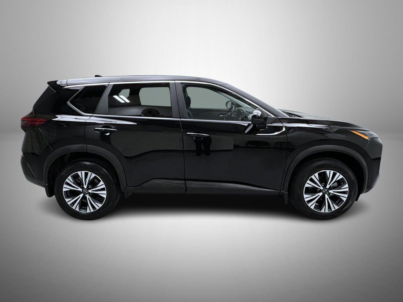 2023 Nissan Rogue SV photo 4