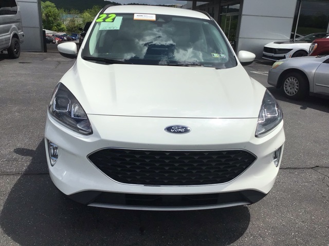 2022 Ford Escape SEL photo 3
