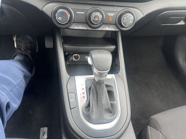 2023 Kia Forte LXS photo 12