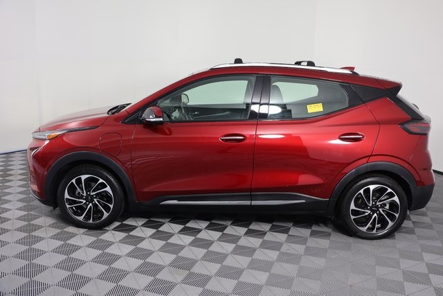 2022 Chevrolet Bolt EUV Premier photo 3