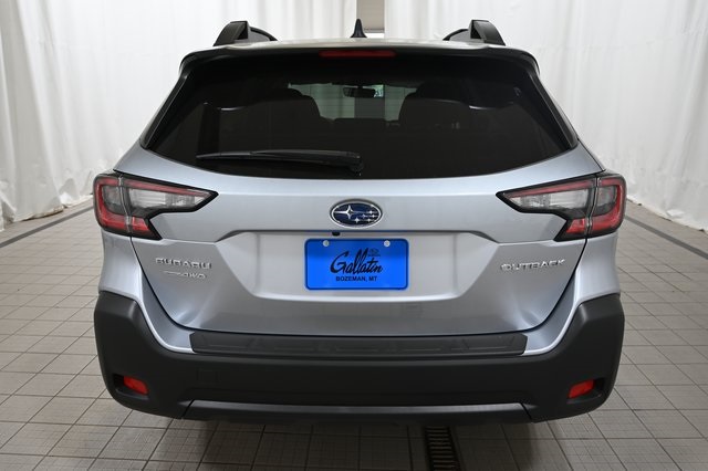 2025 Subaru Outback Premium photo 3