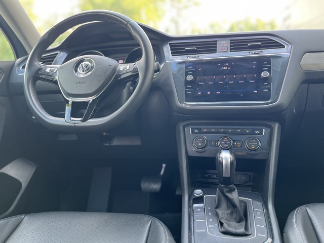2020 Volkswagen Tiguan SE photo 5