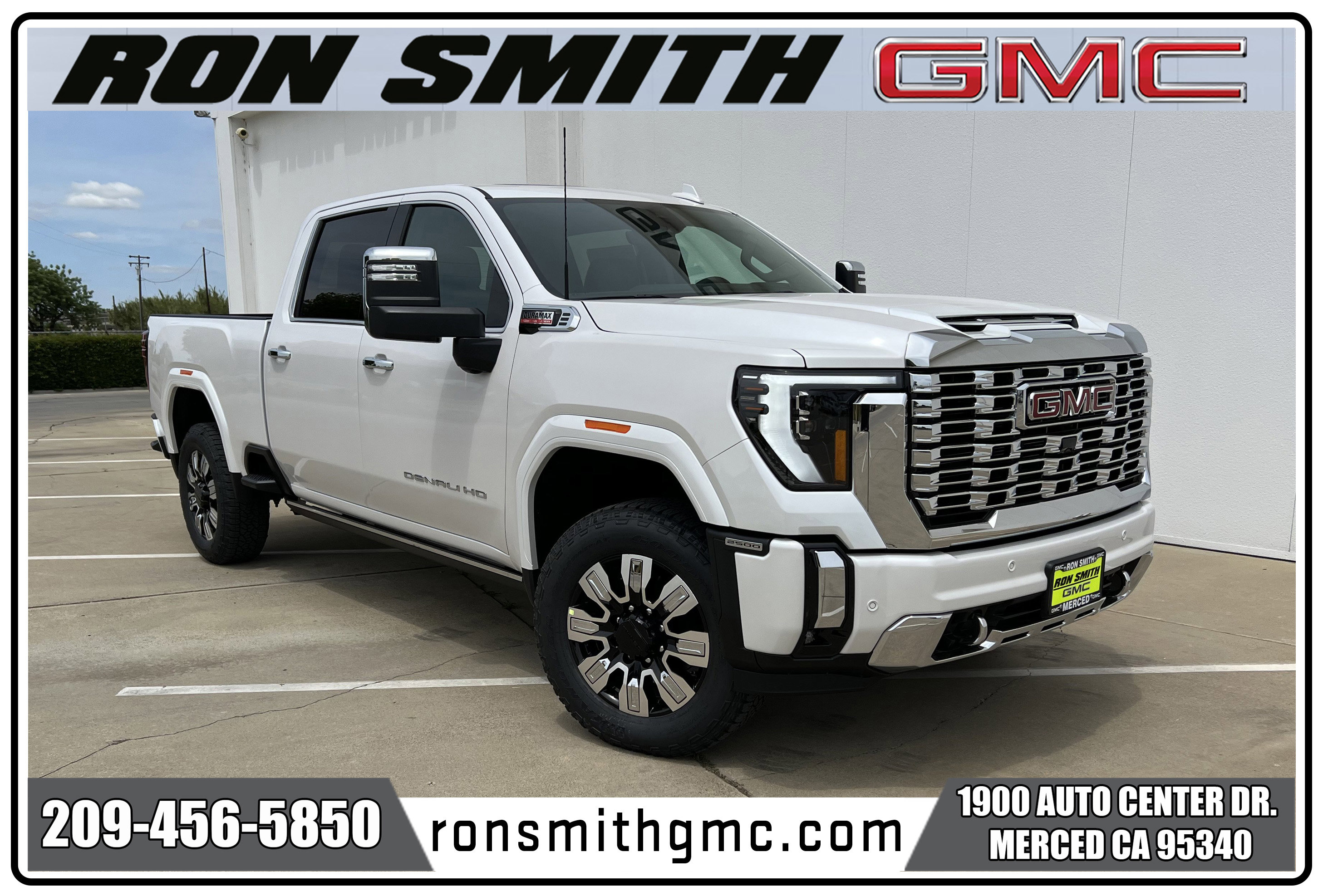 New 2025 White Frost Tricoat GMC Denali image 1