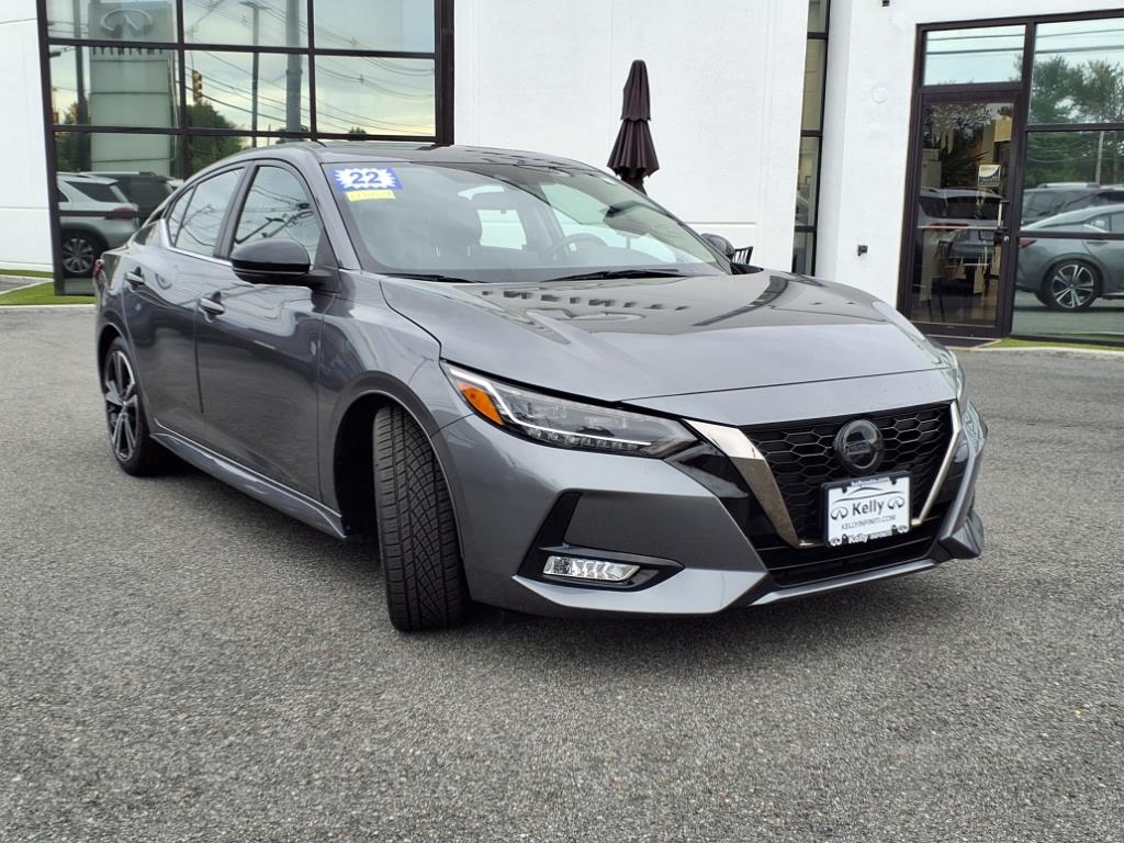 2022 Nissan Sentra SR photo 3