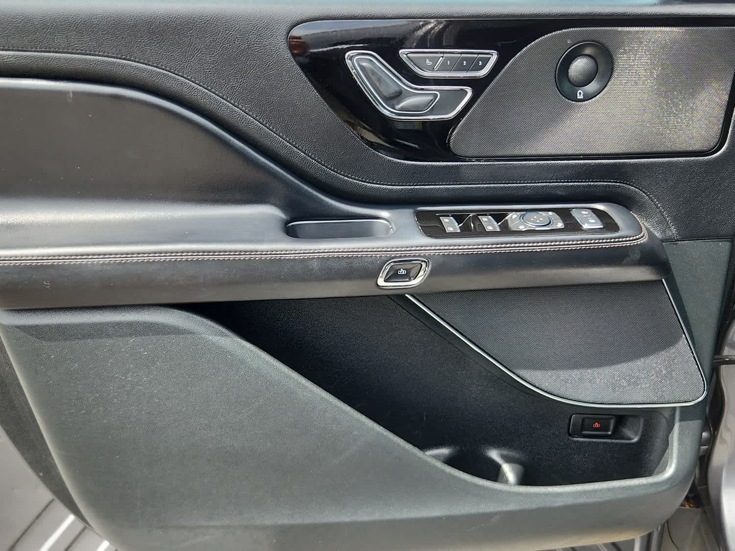 2021 Lincoln Aviator Reserve photo 10