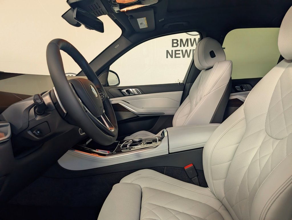 2026 Bmw X5 xDrive40i photo 2