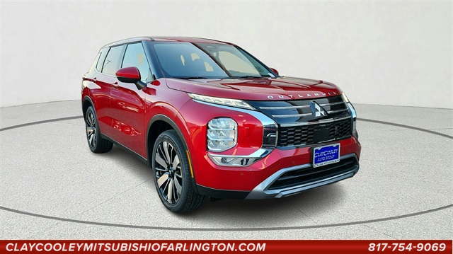 2025 Mitsubishi Outlander SE's photo