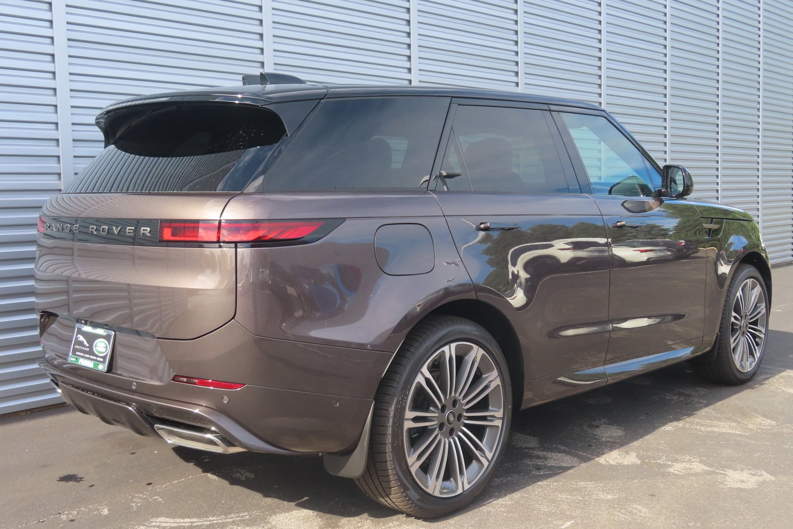 2024 Land Rover Range Rover Sport SE photo 13