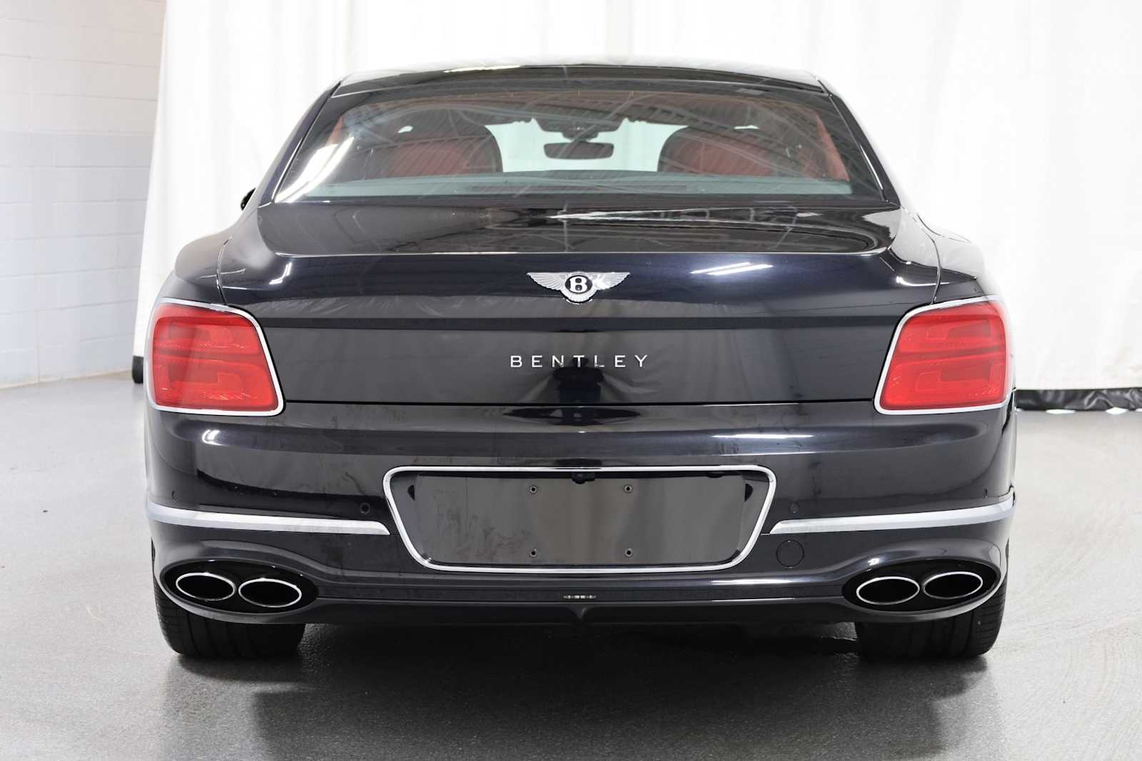 2021 Bentley Flying Spur V8 photo 7
