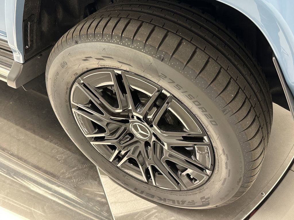 2025 Mercedes Benz G photo 21