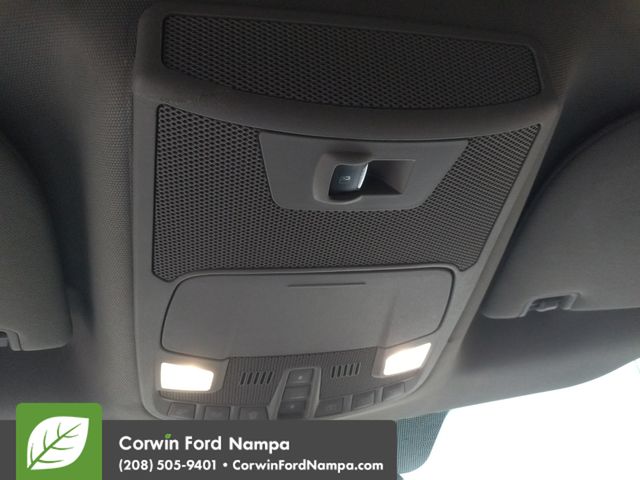 Used 2018 Red Ford XLT image 22